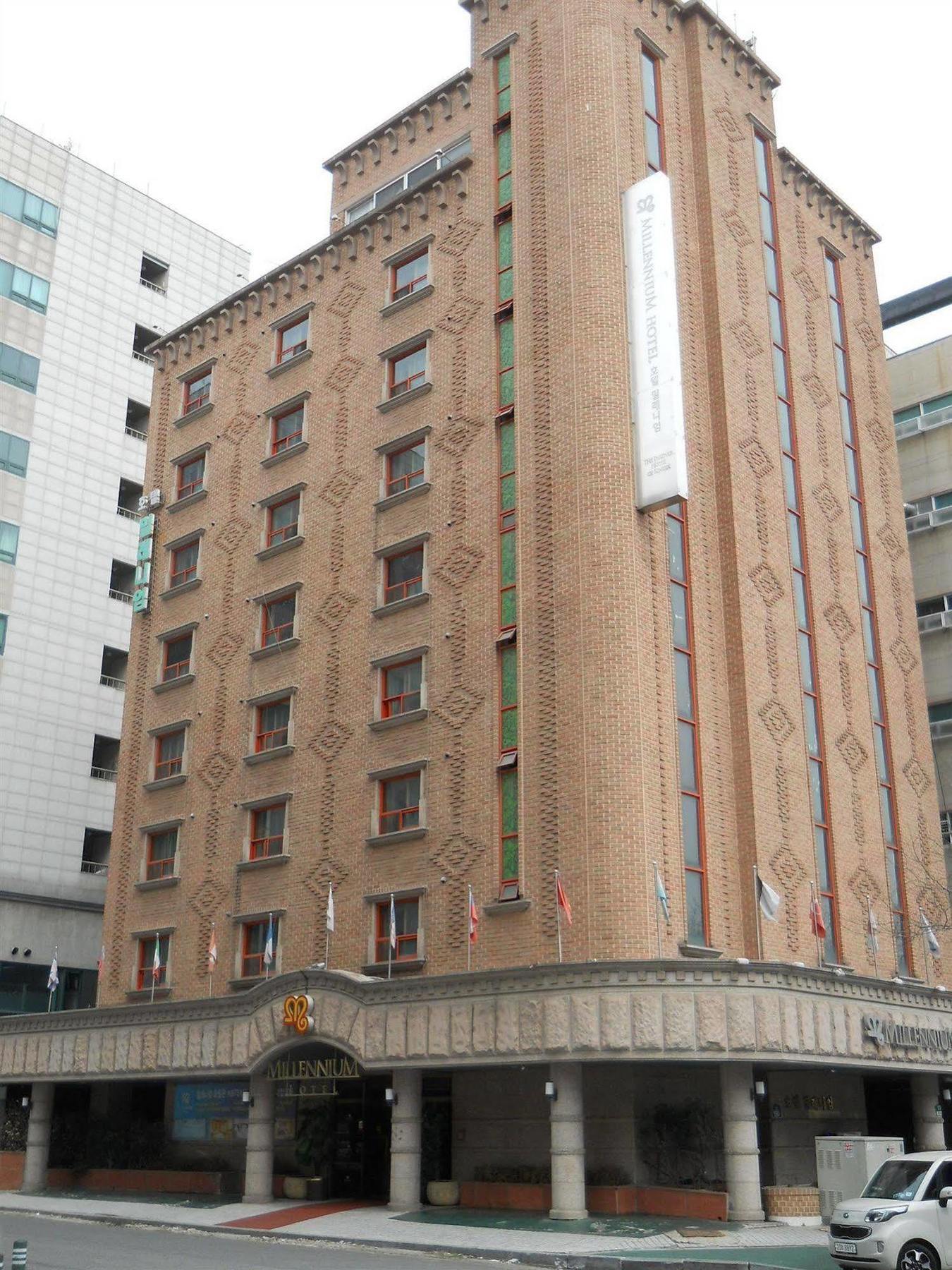 Millennium Hotel Goyang Luaran gambar