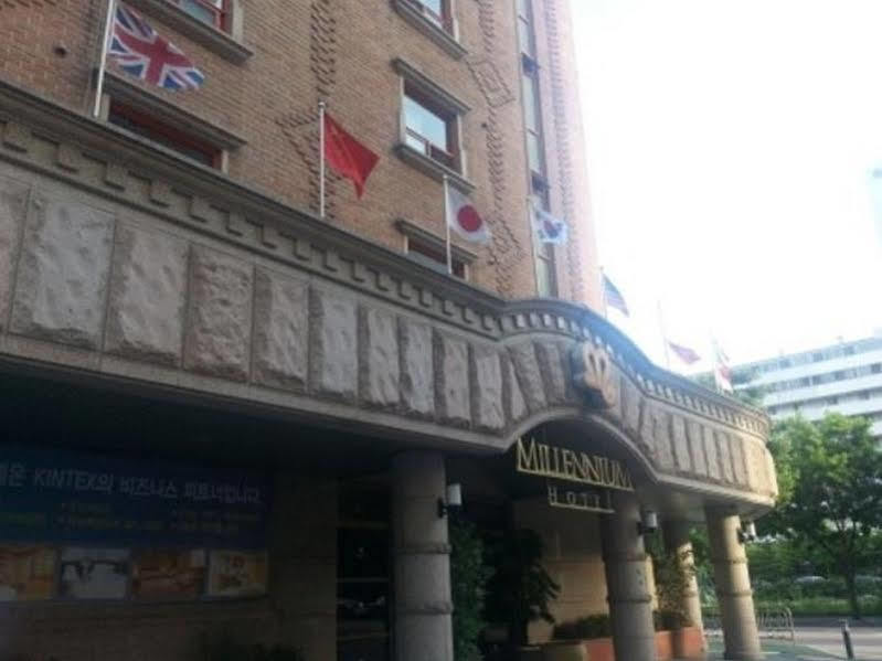 Millennium Hotel Goyang Luaran gambar
