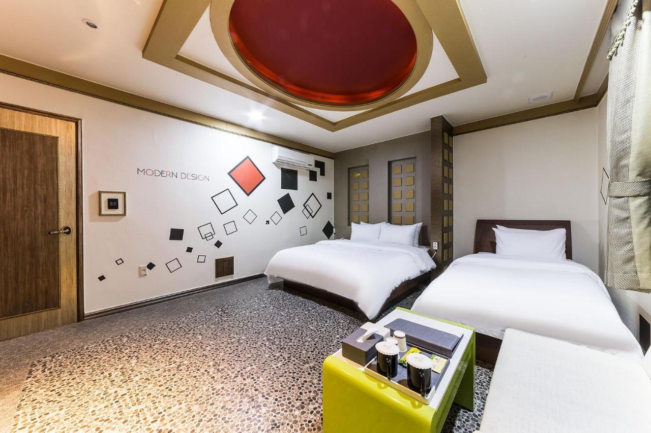 Millennium Hotel Goyang Luaran gambar